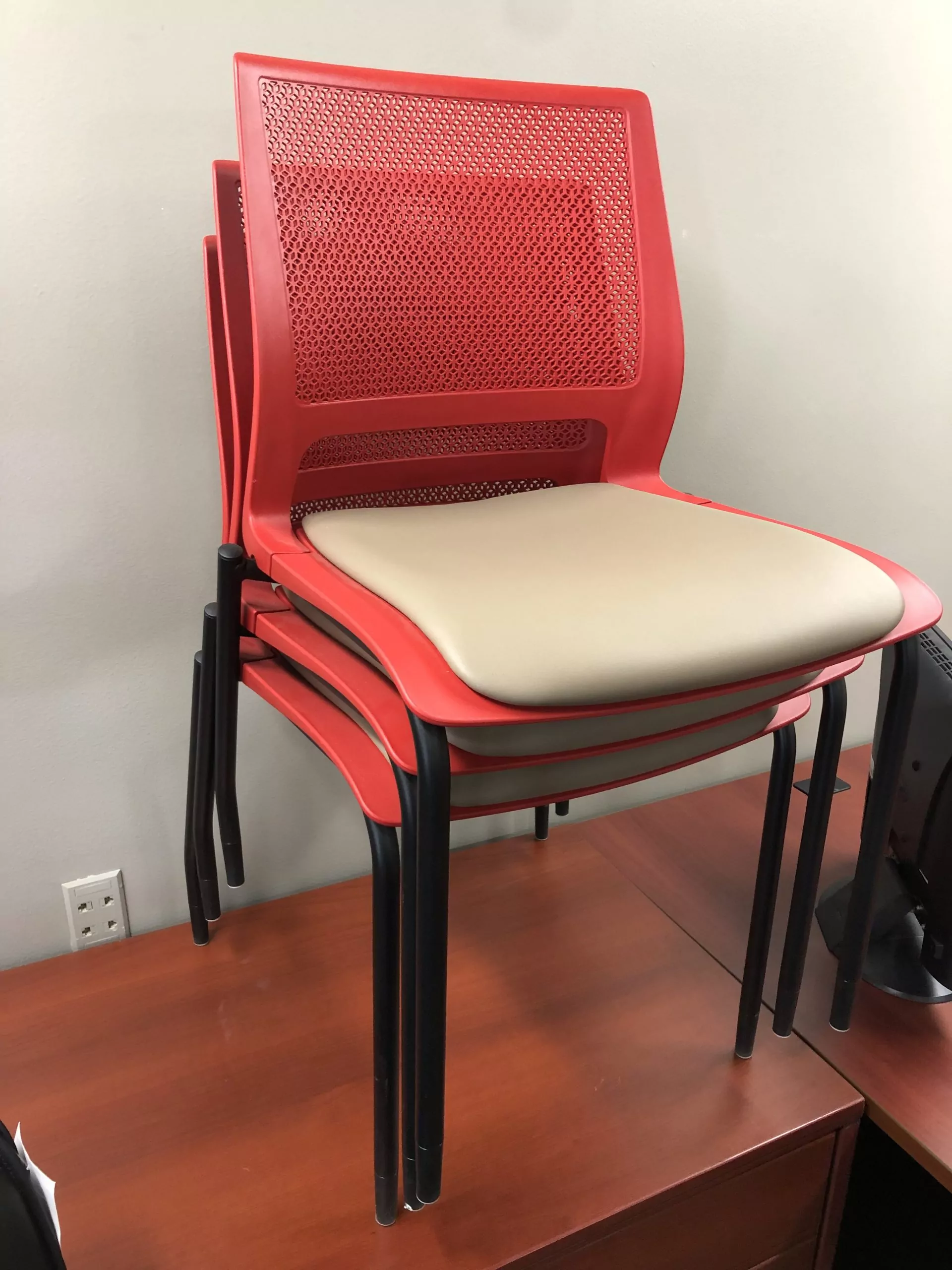 Used Furniture 103